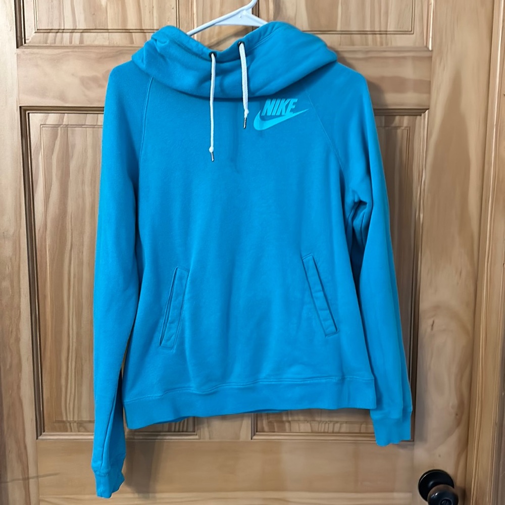 Cowl Neck Nike Hoodie Medium